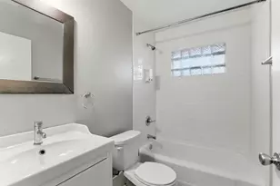 1638 Marshall Ave, Saint Paul, MN 55104 - Photo 22