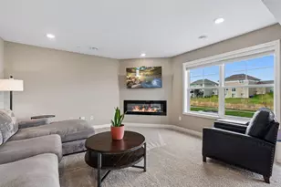 2125 Bay Dr, Lino Lakes, MN 55038 - Photo 8