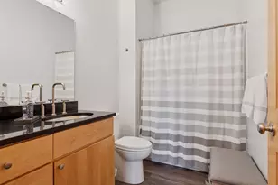 256 Spring St, Saint Paul, MN 55102 - Photo 32