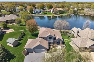 1135 S Trappers Crossing, Lino Lakes, MN 55038 - Photo 50