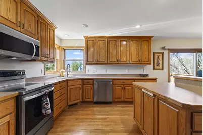 1135 S Trappers Crossing, Lino Lakes, MN 55038 - Photo 16