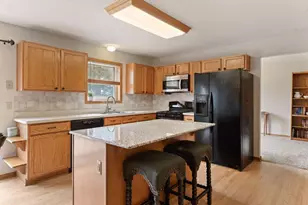 2619 Rachel Ct, Chaska, MN 55318 - Photo 10