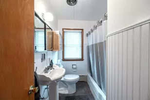 211 10th St NW, Chisholm, MN 55719 - Photo 20