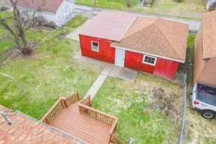 211 10th St NW, Chisholm, MN 55719 - Photo 36