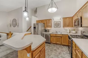 12241 Lincoln St NE, Blaine, MN 55434 - Photo 14