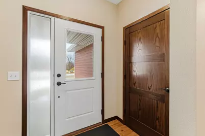 2075 13th Street NW, Faribault, MN 55021 - Photo 4