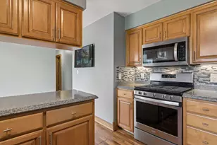 365 Casperson Dr, Hudson, WI 54016 - Photo 18