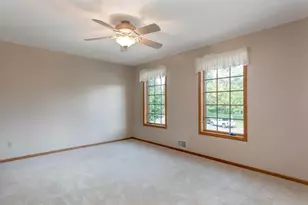 208 Chancery Ln, Mankato, MN 56001 - Photo 30