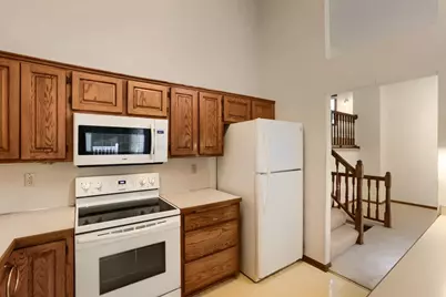 5723 Donegal Drive, Shoreview, MN 55126 - Photo 12