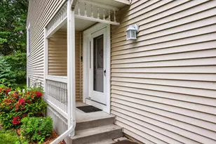 5723 Donegal Dr, Shoreview, MN 55126 - Photo 4