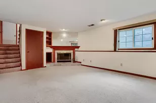 5723 Donegal Dr, Shoreview, MN 55126 - Photo 18