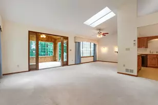 5723 Donegal Dr, Shoreview, MN 55126 - Photo 10