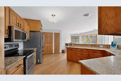 1348 20th Street NW, Rochester, MN 55901 - Photo 8