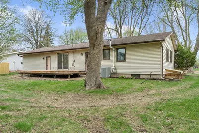 349 13th Street SW, Owatonna, MN 55060 - Photo 4