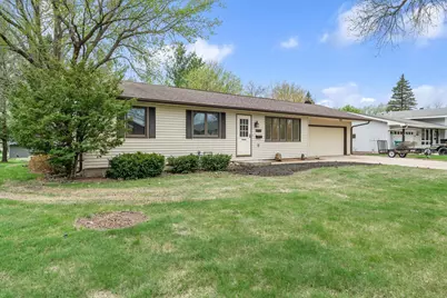 349 13th Street SW, Owatonna, MN 55060 - Photo 1