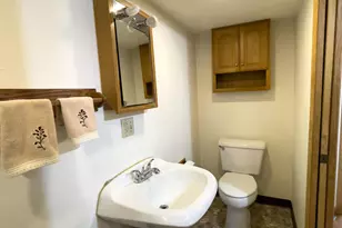 16 Law Dr, Silver Bay, MN 55614 - Photo 40