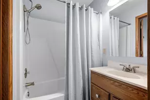7675 142nd St W, Apple Valley, MN 55124 - Photo 30