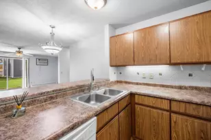 7675 142nd St W, Apple Valley, MN 55124 - Photo 24