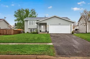 14620 Hayes Rd, Apple Valley, MN 55124 - Photo 2