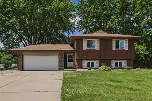 6006 Lower 131st St Ct, Apple Valley, MN 55124 - Photo 1