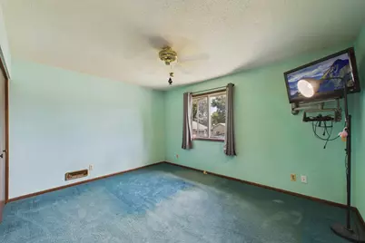 6006 Lower 131st Street Court, Apple Valley, MN 55124 - Photo 14