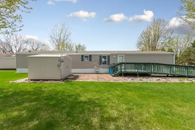 2126 3rd Avenue NW #93, Owatonna, MN 55060 - Photo 4