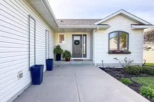 3256 Lake St NW, Rochester, MN 55901 - Photo 32