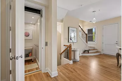 101 Main Street NE #8, Minneapolis, MN 55413 - Photo 6