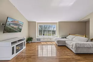 13556 355th St, Lindstrom, MN 55045 - Photo 2
