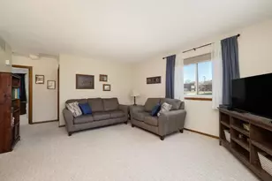 11135 Drake St NW, Coon Rapids, MN 55433 - Photo 6