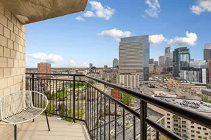 1225 Lasalle Ave, Minneapolis, MN 55403 - Photo 26