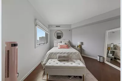 1225 Lasalle Avenue #2101, Minneapolis, MN 55403 - Photo 18