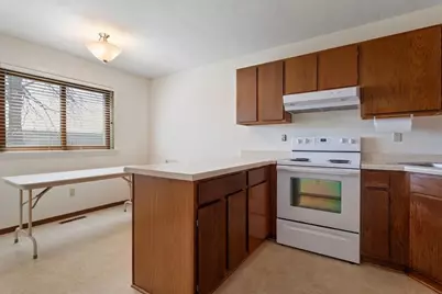 438 Etna Street #103, Saint Paul, MN 55106 - Photo 8