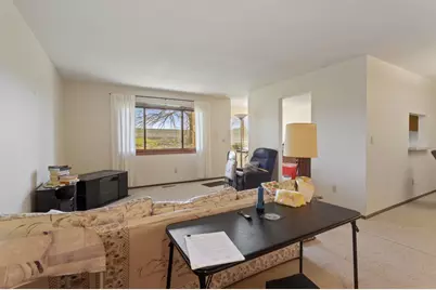 438 Etna Street #103, Saint Paul, MN 55106 - Photo 2