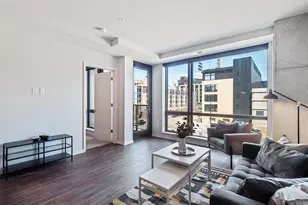 811 Washington Ave S, Minneapolis, MN 55415 - Photo 2