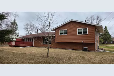 321 Shorewood Drive, International Falls, MN 56649 - Photo 2