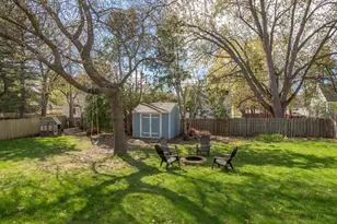1052 County Road B W, Roseville, MN 55113 - Photo 20