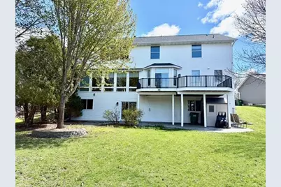 16555 77th Circle N, Maple Grove, MN 55311 - Photo 2