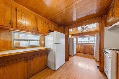 7008 Laura Lane, Saint Peter, MN 56082 - Photo 10
