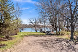 19013 Island View Dr, Mora, MN 55051 - Photo 4