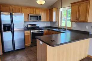 2136 Ashland Dr NW, Rochester, MN 55901 - Photo 6