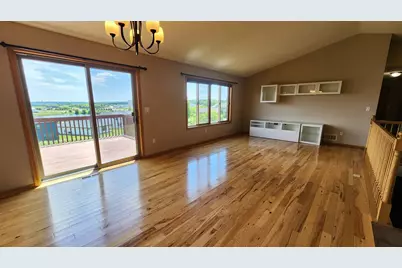 2136 Ashland Drive NW, Rochester, MN 55901 - Photo 4
