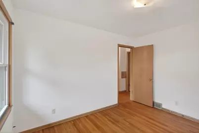 7070 Claude Avenue, Inver Grove Heights, MN 55076 - Photo 14