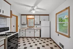 7070 Claude Ave, Inver Grove Heights, MN 55076 - Photo 8