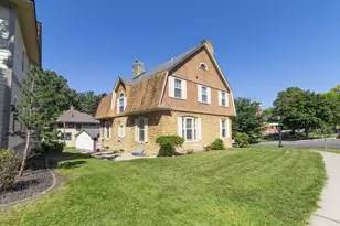 451 Lynnhurst Ave E, Saint Paul, MN 55104 - Photo 28