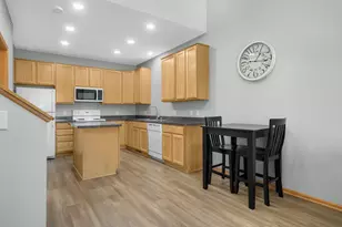 4770 Underwood Ln N, Plymouth, MN 55442 - Photo 6