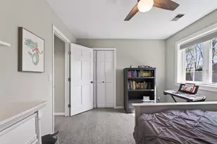 1289 Castle Ct, Golden Valley, MN 55427 - Photo 36