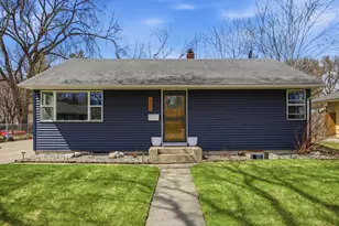 2310 9th St N, Fargo, ND 58102 - Photo 2