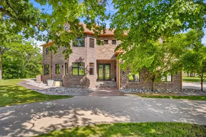 700 62nd Avenue N, Moorhead, MN 56560 - Photo 2