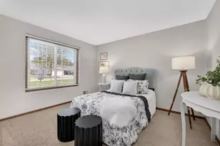 14526 Eureka Ct, Apple Valley, MN 55124 - Photo 18